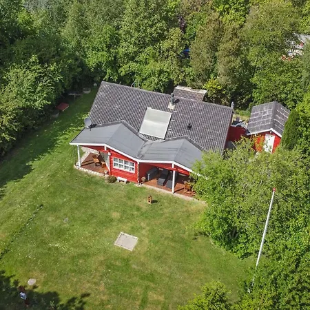 Flugha - 500m To The Fjord By Interhome *